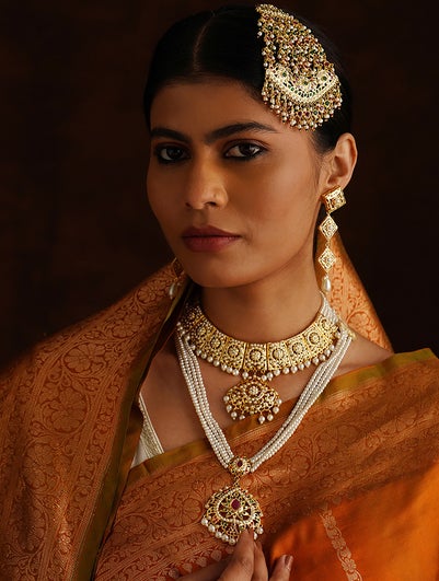 Women Gold Tone Jadau Necklace