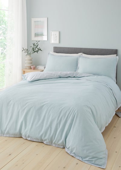 Catherine Lansfield Oslo Textured Trim Duvet Cover