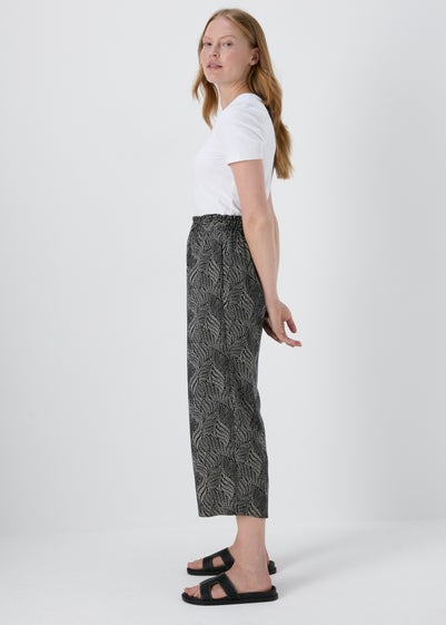 Black Mono Print Wide Leg Crop Trousers