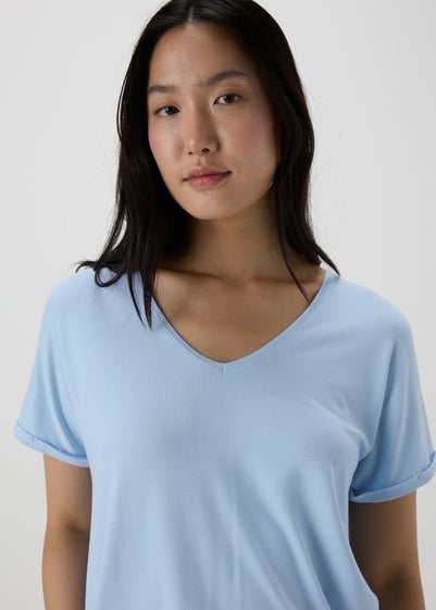 Et Vous Blue V Neck T-Shirt