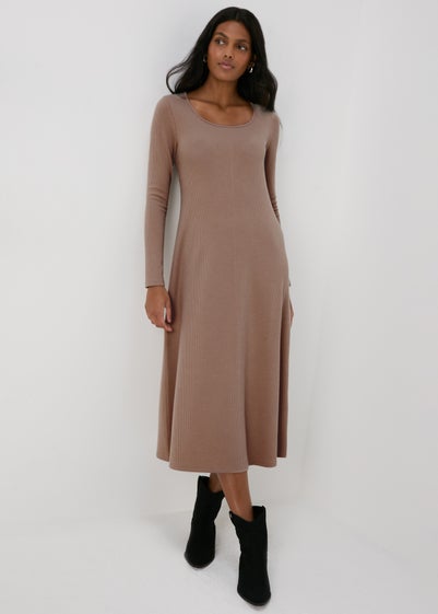 Beige Ribbed Scoop Neck Midi Dress