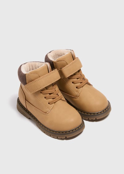 Boys Tan Hiker Boots (Younger 4-12)