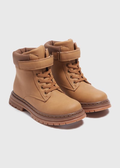 Boys Tan Hiker Boots (Younger 10-Older 6)