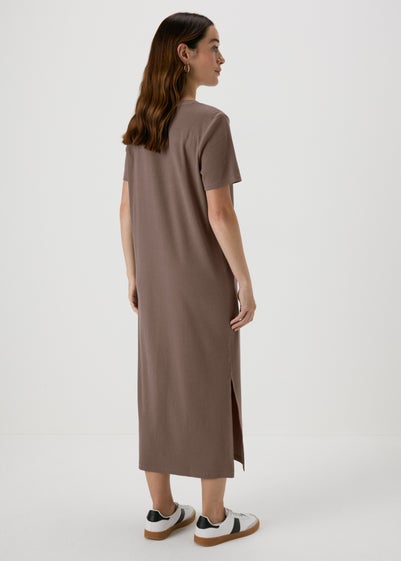 Brown Ribbed T-Shirt Dress