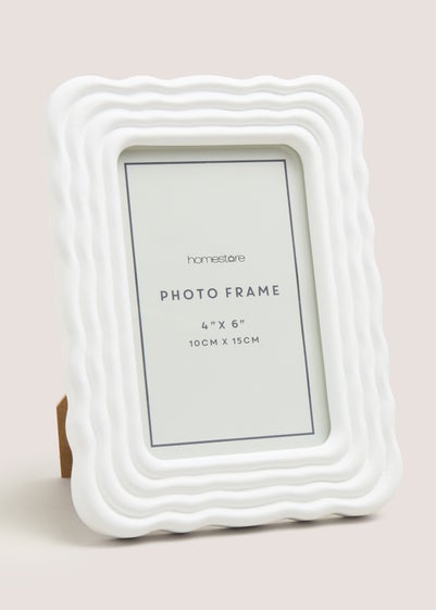 White Wavy Photo Frame (10cmx15cm)