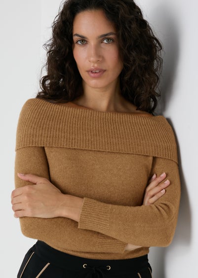 Et Vous Camel Bardot Knitted Jumper