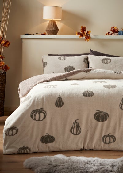 Natural Tufted Pumpkin Duvet Set