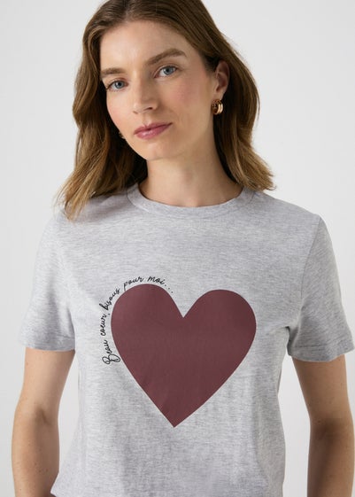 Grey Heart Graphic T-Shirt