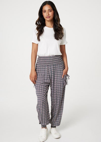 Izabel London Green Geo Print Pull On Harem Pants