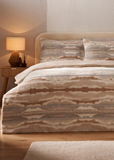 Multicolour Landscape Faux Fur Duvet Set