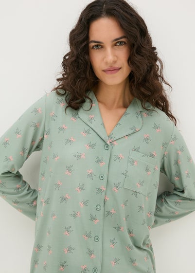 Green Mistletoe Pyjama Set