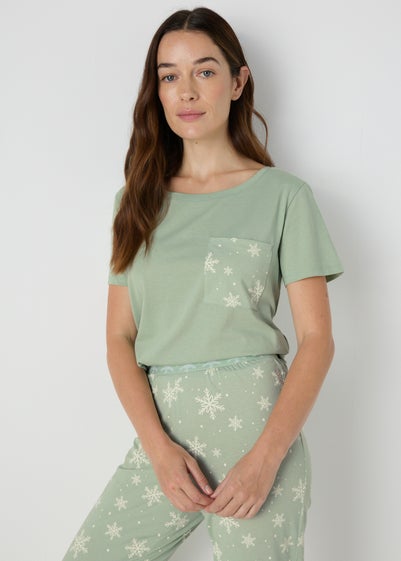 Green Snowflake Pyjama Set