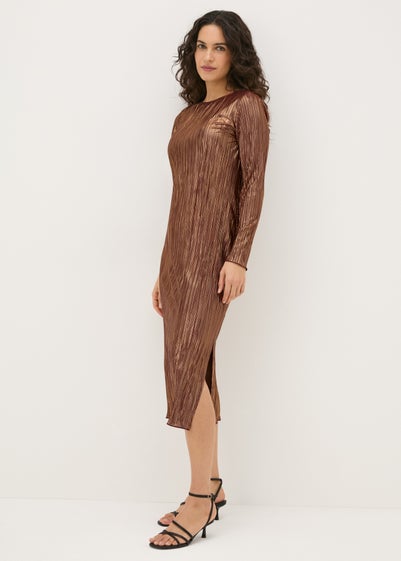 Burgundy Metallic Plisse Midi Dress