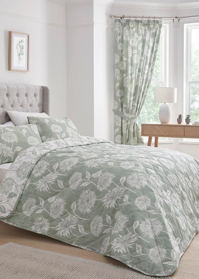 Dreams & Drapes Design Chrysanthemum Green Bedspread