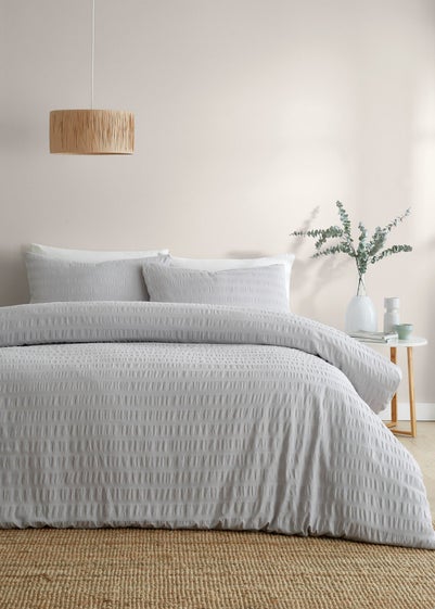 Serene Honley Seersucker Seersucker Silver Duvet Cover Set