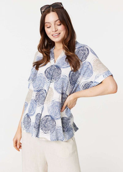 Izabel London Blue Printed V-Neck 1/2 Sleeve Blouse