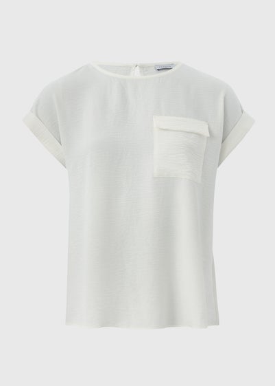 Ivory Pocket Front T-Shirt