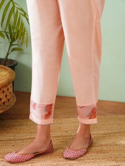 Women Pink Cotton Ankle Length Straight Fit Pant - XS