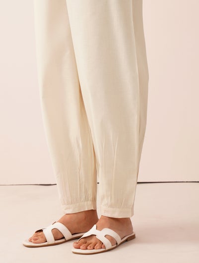 Women Ivory Cotton Solid Regular Pant - XS