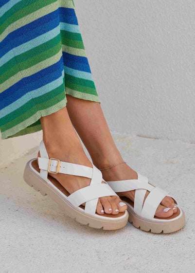 Linzi Blake White Faux Leather Chunky Sandal Reviews - Matalan