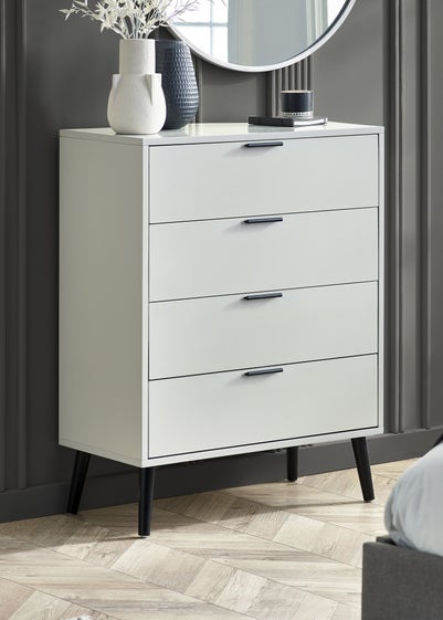 Julian Bowen Alba 4 Drawer Wide Chest in Silk Grey (100.5 x 78 x 40cm)