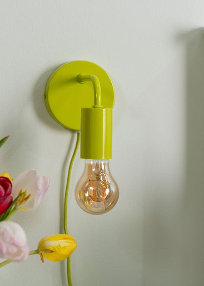 ValueLights Jordy Green Colour Pop Plug In Wall Light (13cm x 14cm x 10cm)