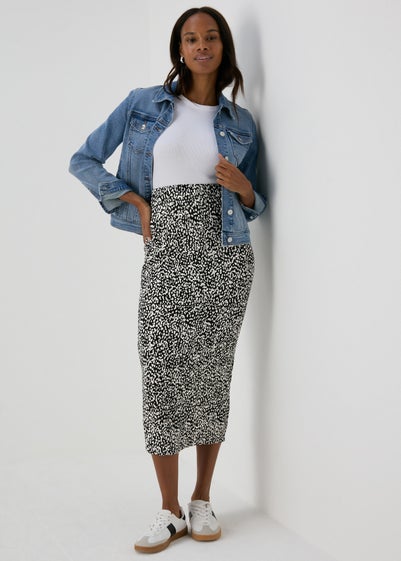 Black Spot Print Plisse Midi Skirt