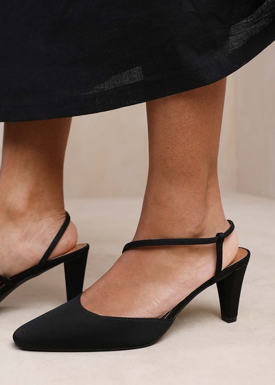 Where's That From Kansas Black Cross Over Slingback Strap Heels