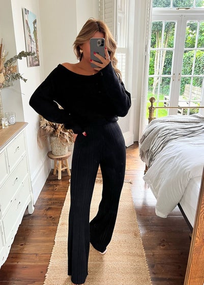 In The Style Black Off Shoulder Knit Jumper