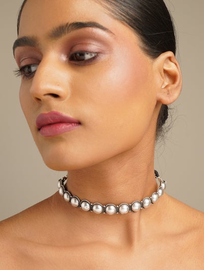 Women Silver Choker Necklace