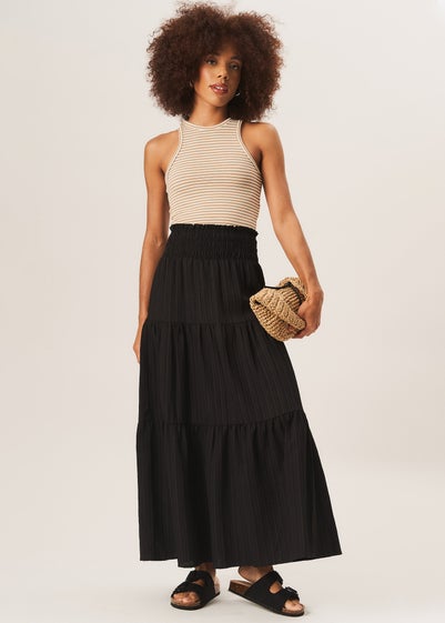 Gini London Black Smocked Tiered Maxi Skirt