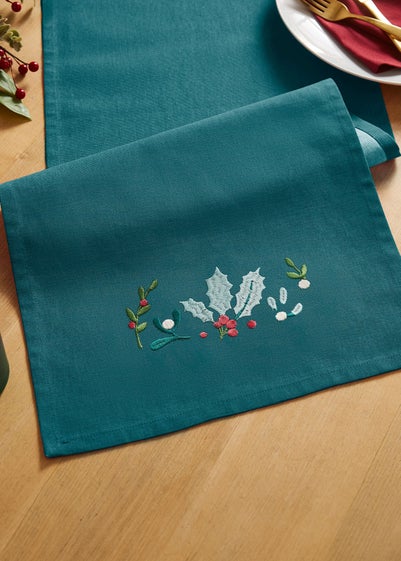 Catherine Lansfield Christmas Holly Embroidered Dining Table Runner (32x220 cm)