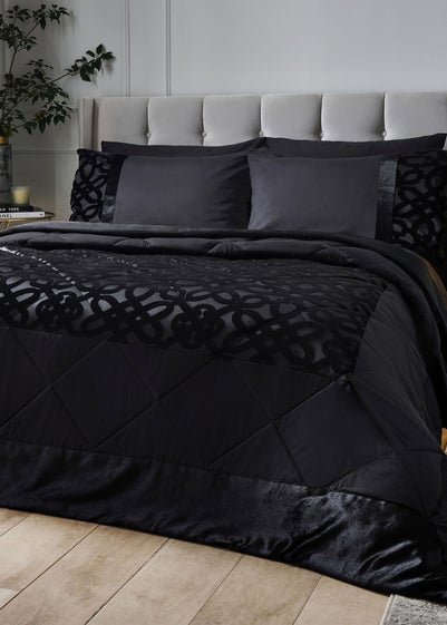 Catherine Lansfield Lattice Cut Velvet Quilted Bedspread (220x230cm)