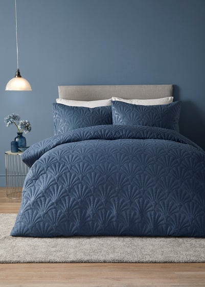 Serene Cavali Dark Blue Pinsonic Duvet Cover Set