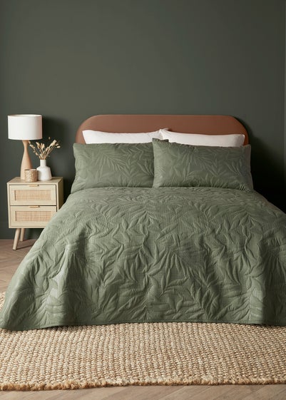 Serene Luana Dark Green Quilted Bedspread