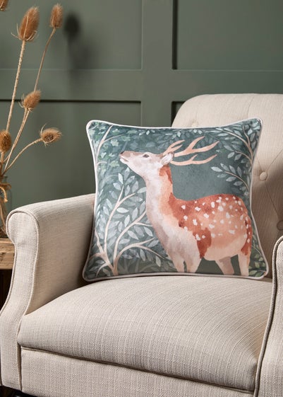 Dreams & Drapes Lodge Forest Animals Christmas Green Filled Cushion (43cm x 43cm)