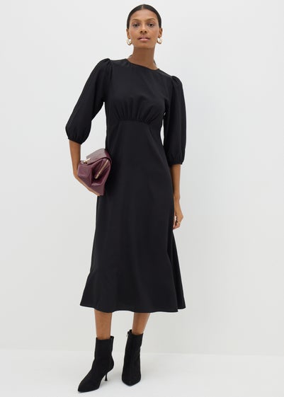 Black 3/4 Sleeve Tea Midi Dress