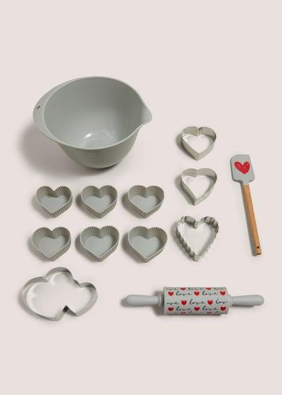 Grey Valentines Baking Set