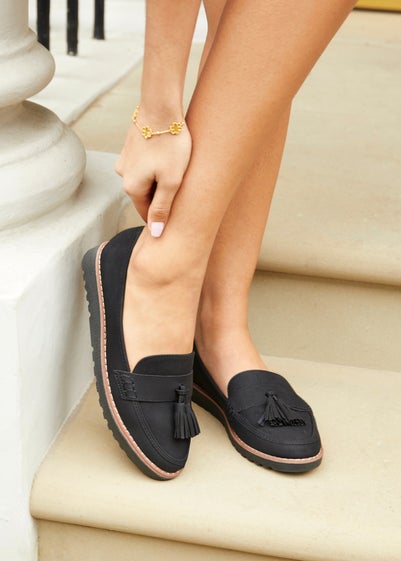 Linzi Samson Black Nubuck Classic Slip On Loafer