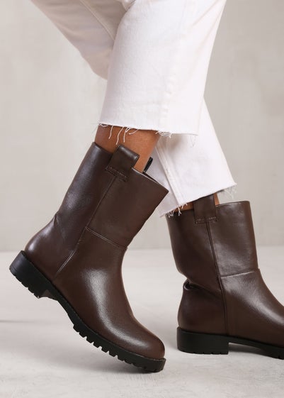 Where's That From Delta Brown Grain Wide-Fit Mid Calf Boots