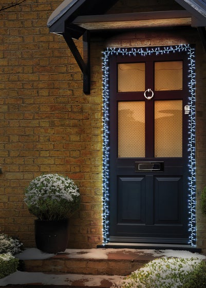 Premier Decorations 440 White LED Supabrights Door Garland