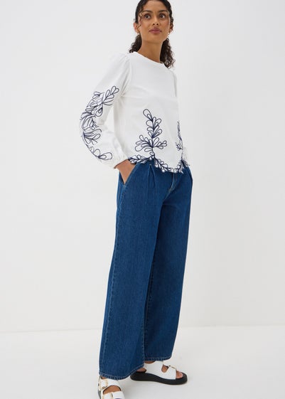 White Embroidery Long Sleeve Top