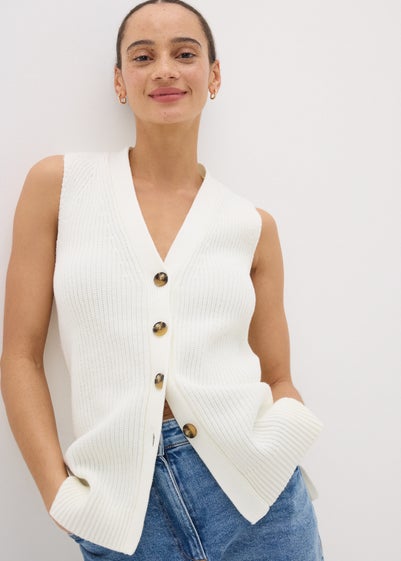 Cream Ribbed V-Neck Waistcoat