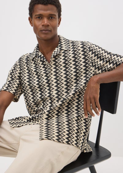 Black Textured Zig Zag Shirt