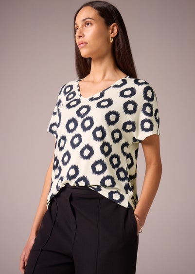 Cream Scratch Print V Neck T-Shirt