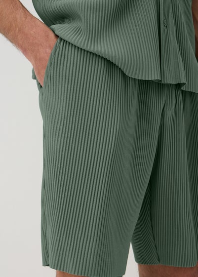 Green Smart Plisse Co Ord Shorts