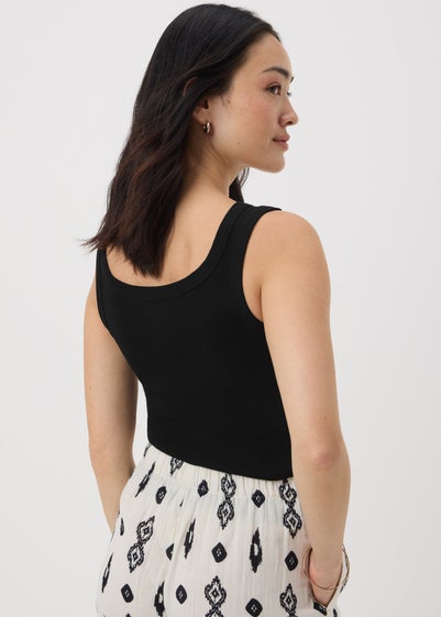 Black Scoop Neck Ribbed Vest