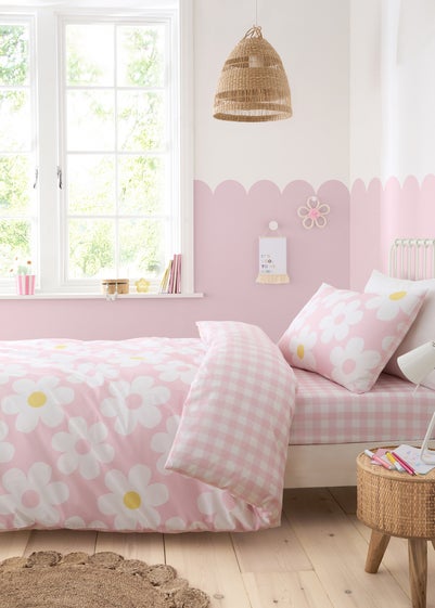 Bedlam Retro Daisy Reversible Pink Duvet Cover Set