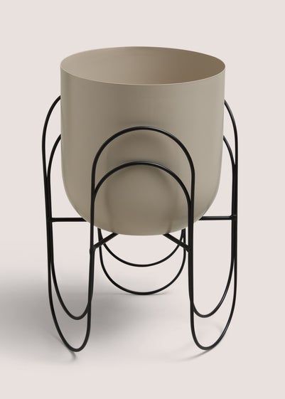 Cream Cabana Metal Planter