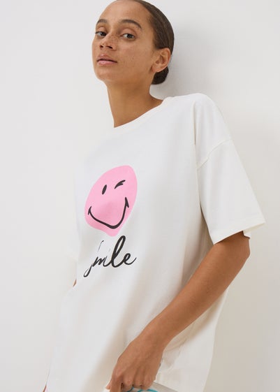 Smiley Cream Short Pyjama Set